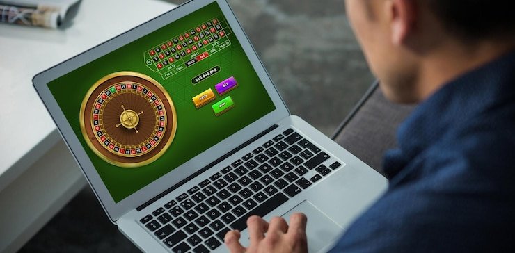 Pengguna nsr4d mengikuti taruhan olahraga sepak bola Liga 1 Indonesia dari smartphone